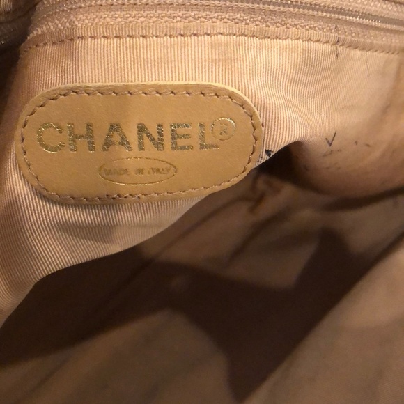 Authentic Chanel Handbag - Picture 8 of 16